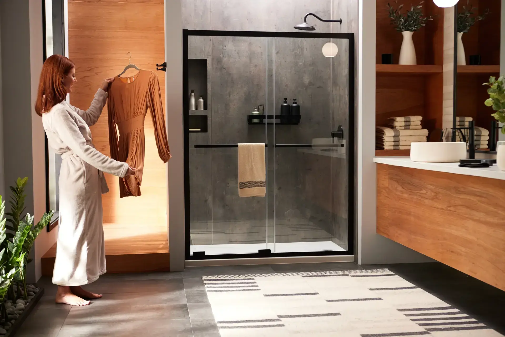 Modern Jacuzzi Shower